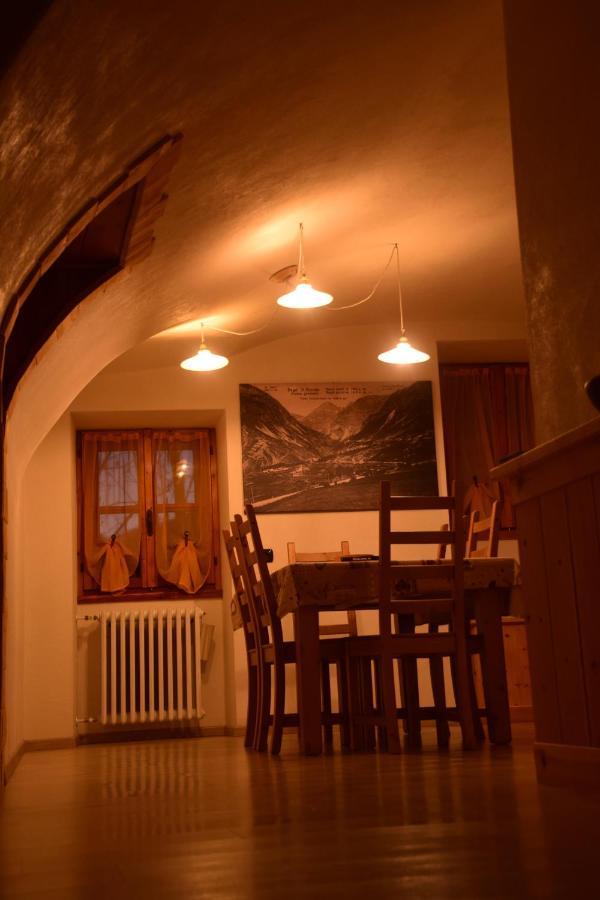 Casa Felice Apartment วัลดีเดนโตร ภายนอก รูปภาพ