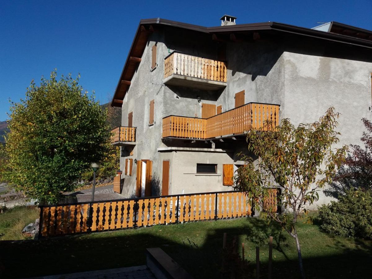 Casa Felice Apartment วัลดีเดนโตร ภายนอก รูปภาพ